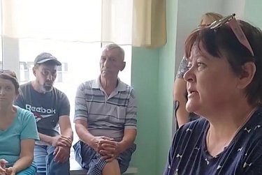 Спутниковская школа продолжит работать